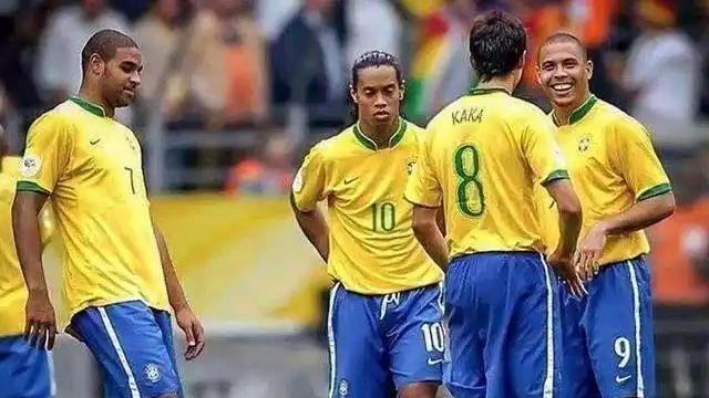 赛中展现类 赛中展现类